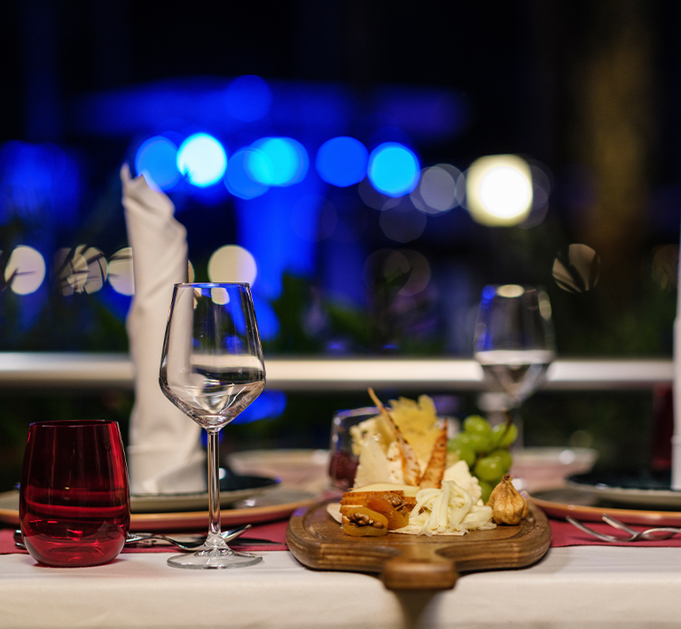 Cleaning Preparations For Restaurant Grand Opening